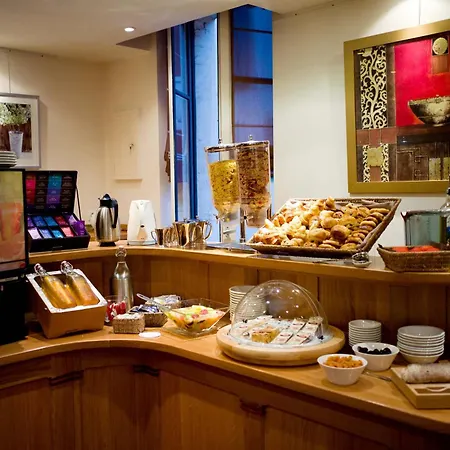 Hotel Colbert-2